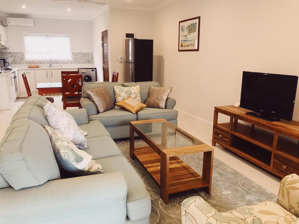Panorama Guesthouse Apartments Beau Vallon Beach Exterior foto