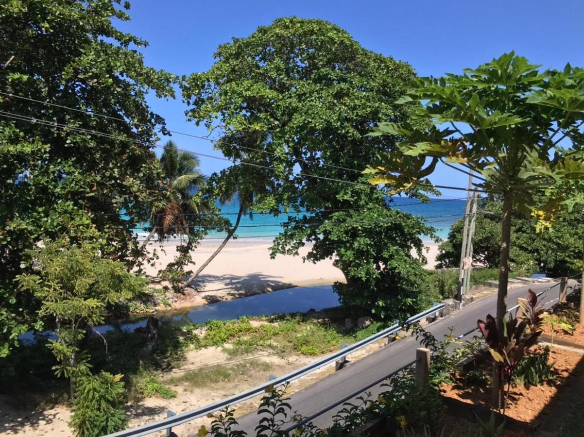 Panorama Guesthouse Apartments Beau Vallon Beach Exterior foto