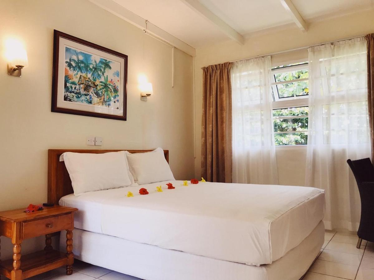 Panorama Guesthouse Apartments Beau Vallon Beach Exterior foto