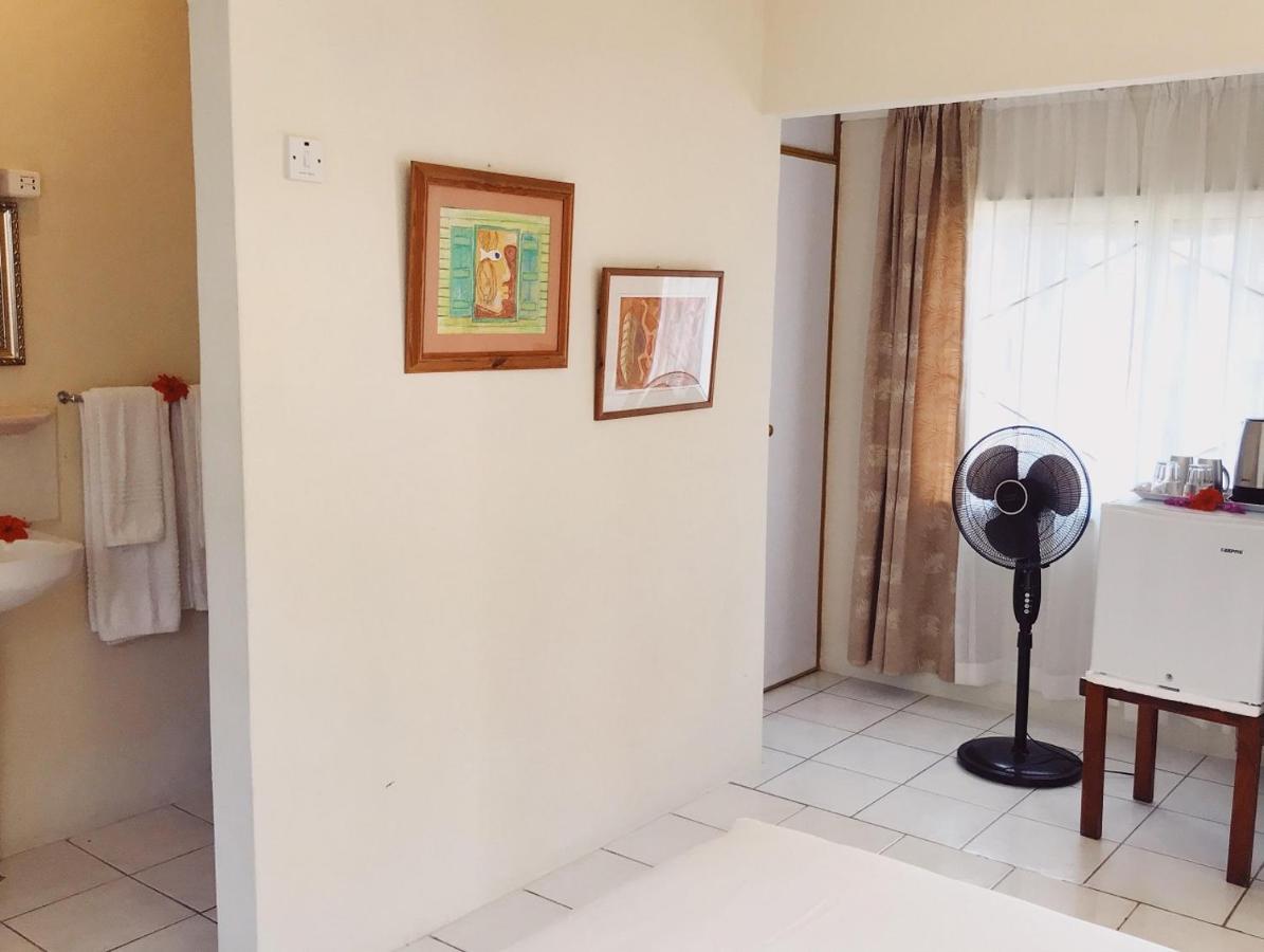 Panorama Guesthouse Apartments Beau Vallon Beach Exterior foto