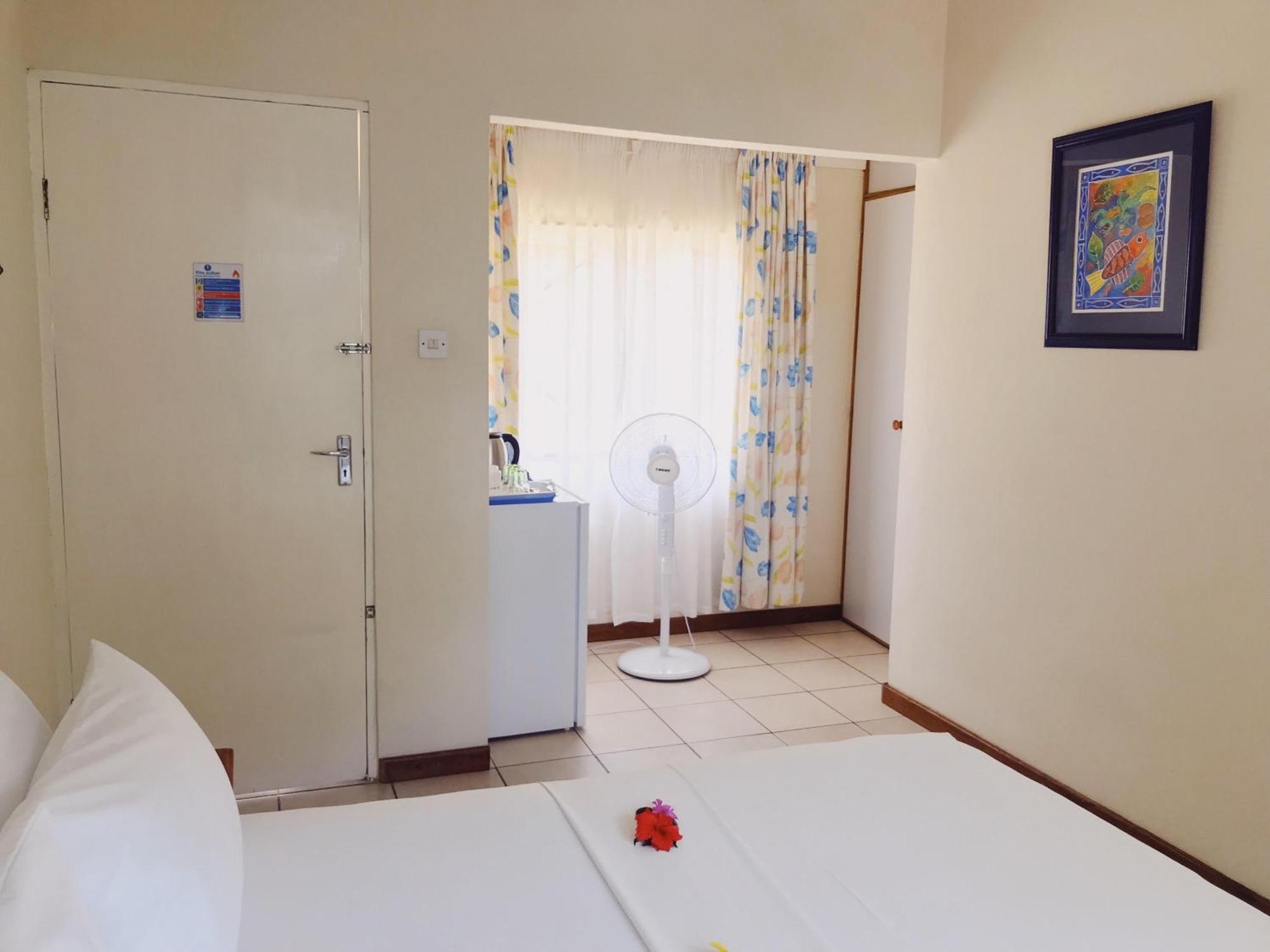 Panorama Guesthouse Apartments Beau Vallon Beach Exterior foto